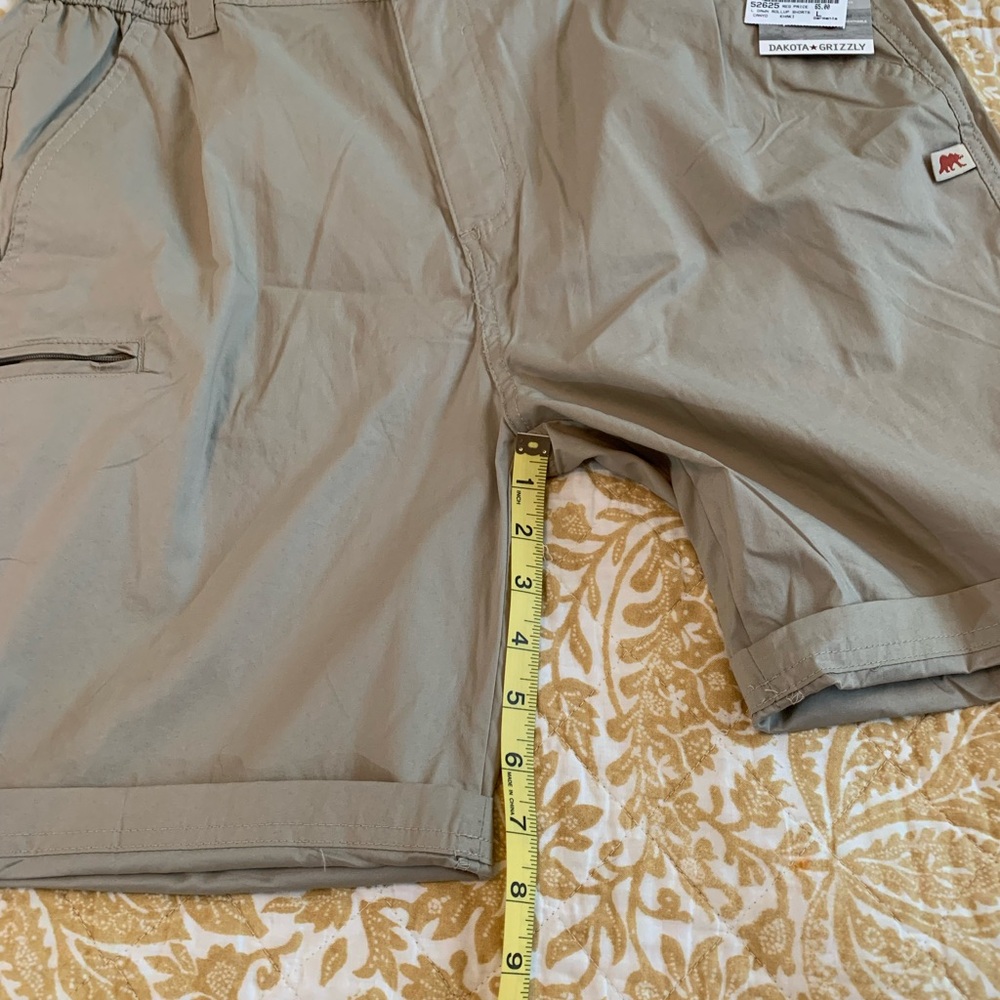 Dakota Grizzly women’s shorts. NWT - Picture 7 of 10